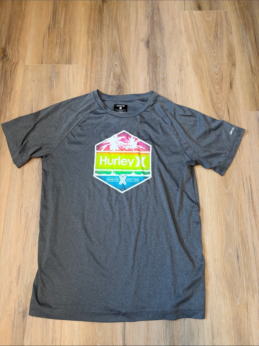 ( 2 for 10$)Hurley Charcoal Short-Sleeve Tee with Multicolor Badge